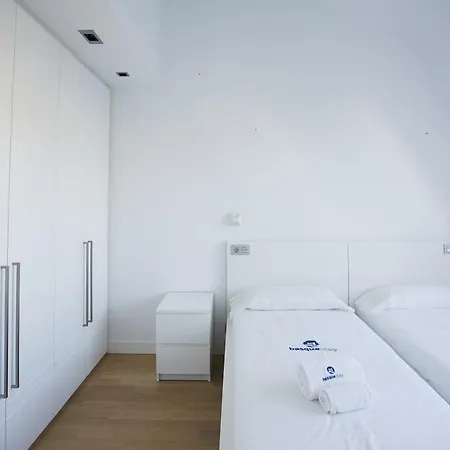 Apartment San Martin - Basque